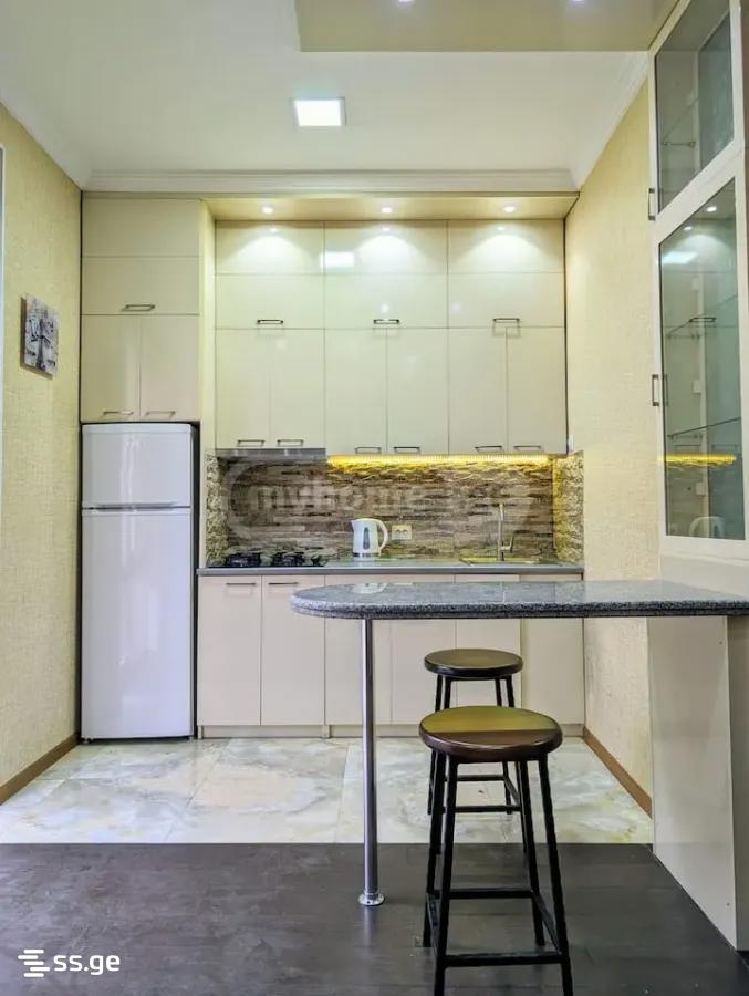 i. nikoladze st. 7 - 1 rooms