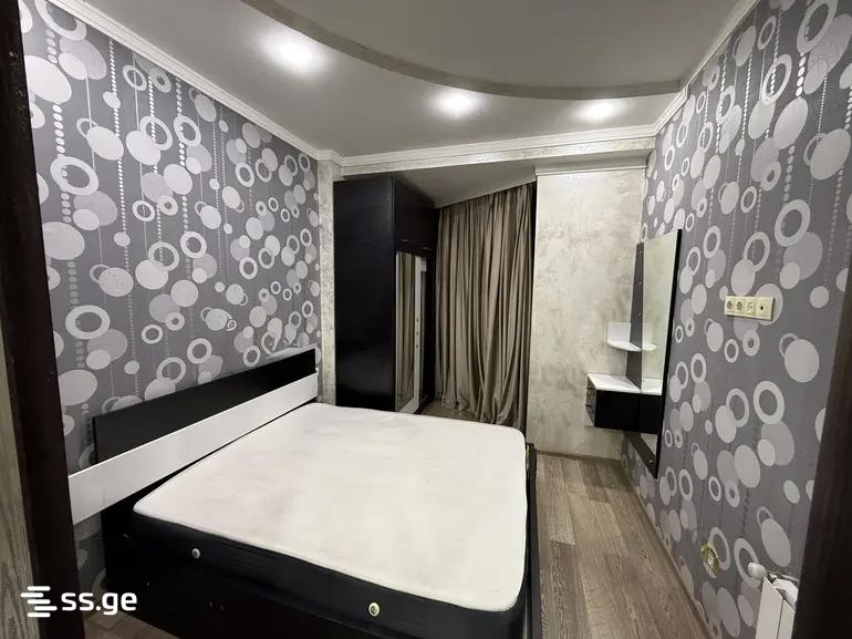 bakhtrioni st. 50 - 3 rooms