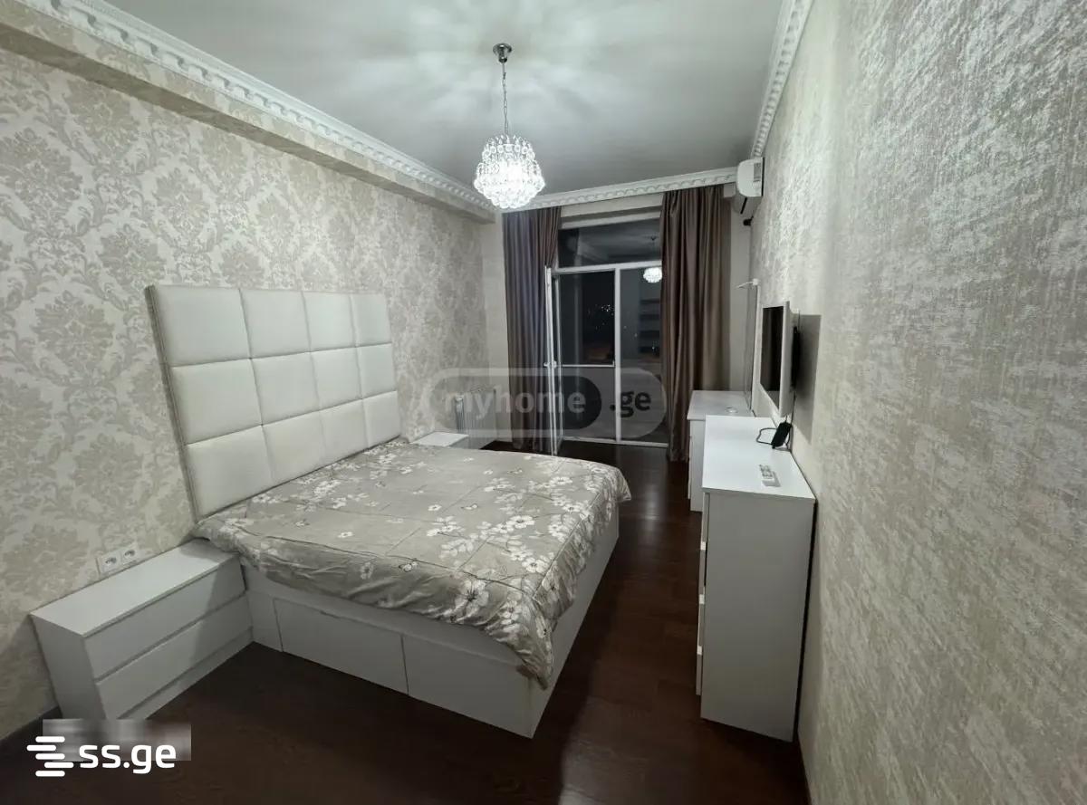 a.wereTlis avenue - 3 rooms
