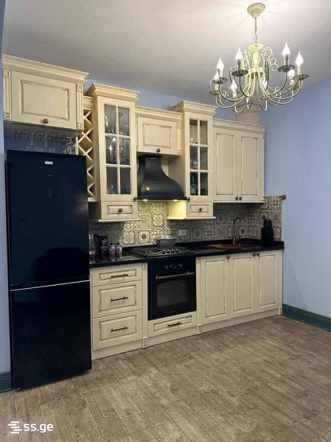 5 - 3 rooms