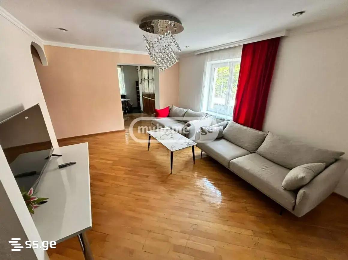 a.wereTlis avenue 69 - 4 rooms