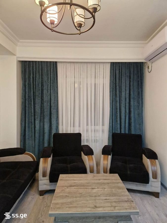 Sh. Inasaridze St. 19 - 3 rooms