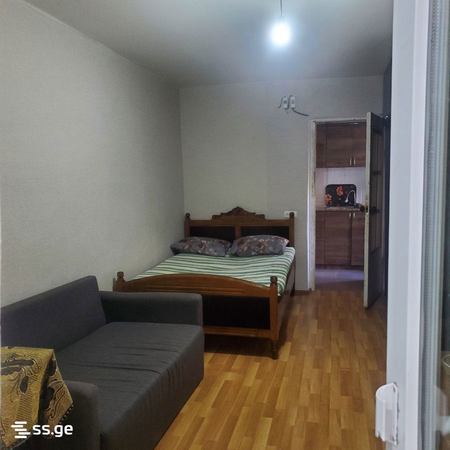 g. peradze st. 5 - 1 rooms