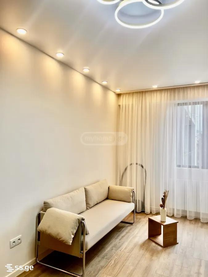 zestaponi st. 13 - 2 rooms