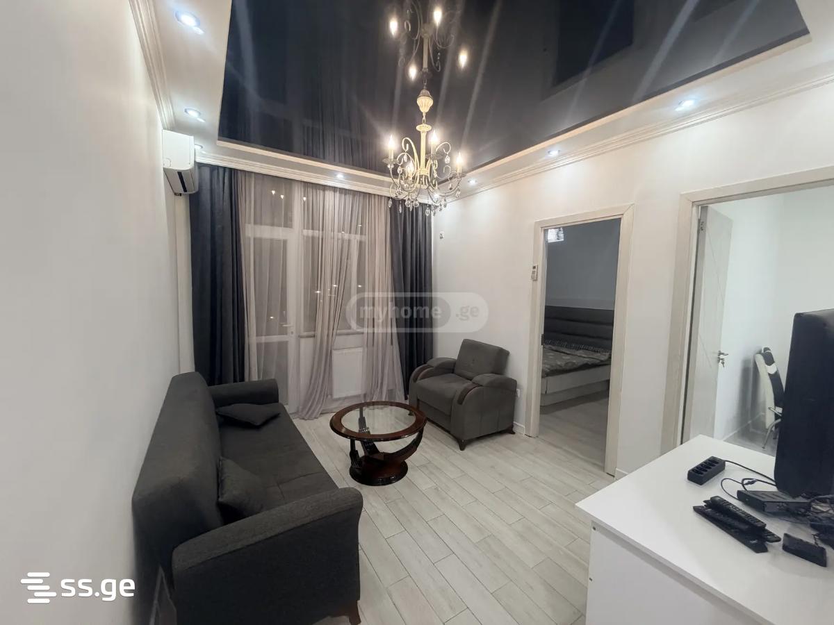 - - 3 rooms