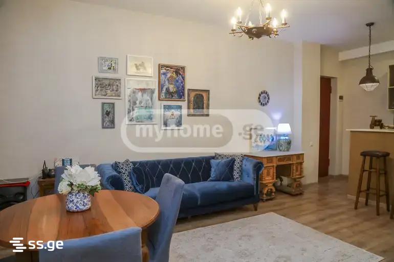 cinamdzgrishvili st. 107 - 2 rooms