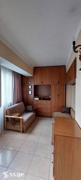 Micro. XI, bl. III - Temka 0 - 3 rooms