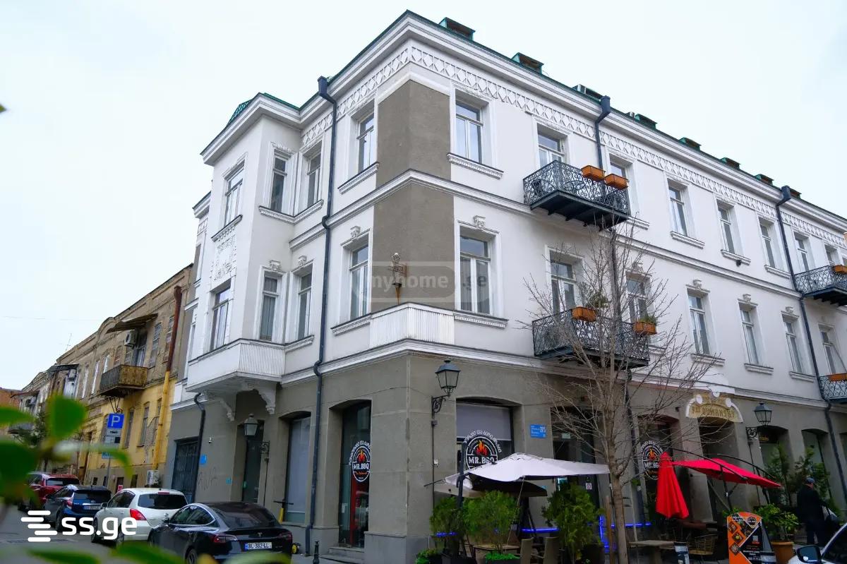 agmashenebeli ave - 3 rooms