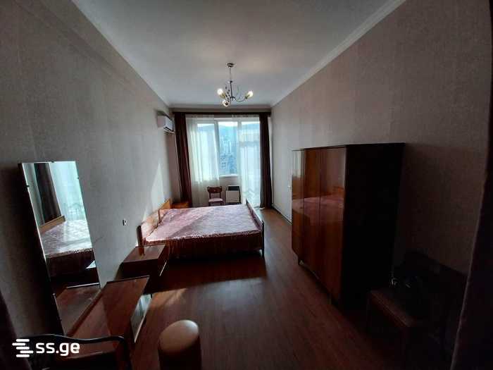 K. Kutateladze st. - 1 rooms