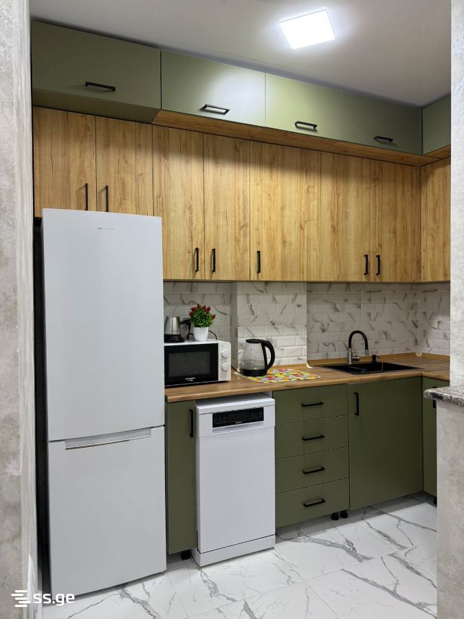 13 - 3 rooms