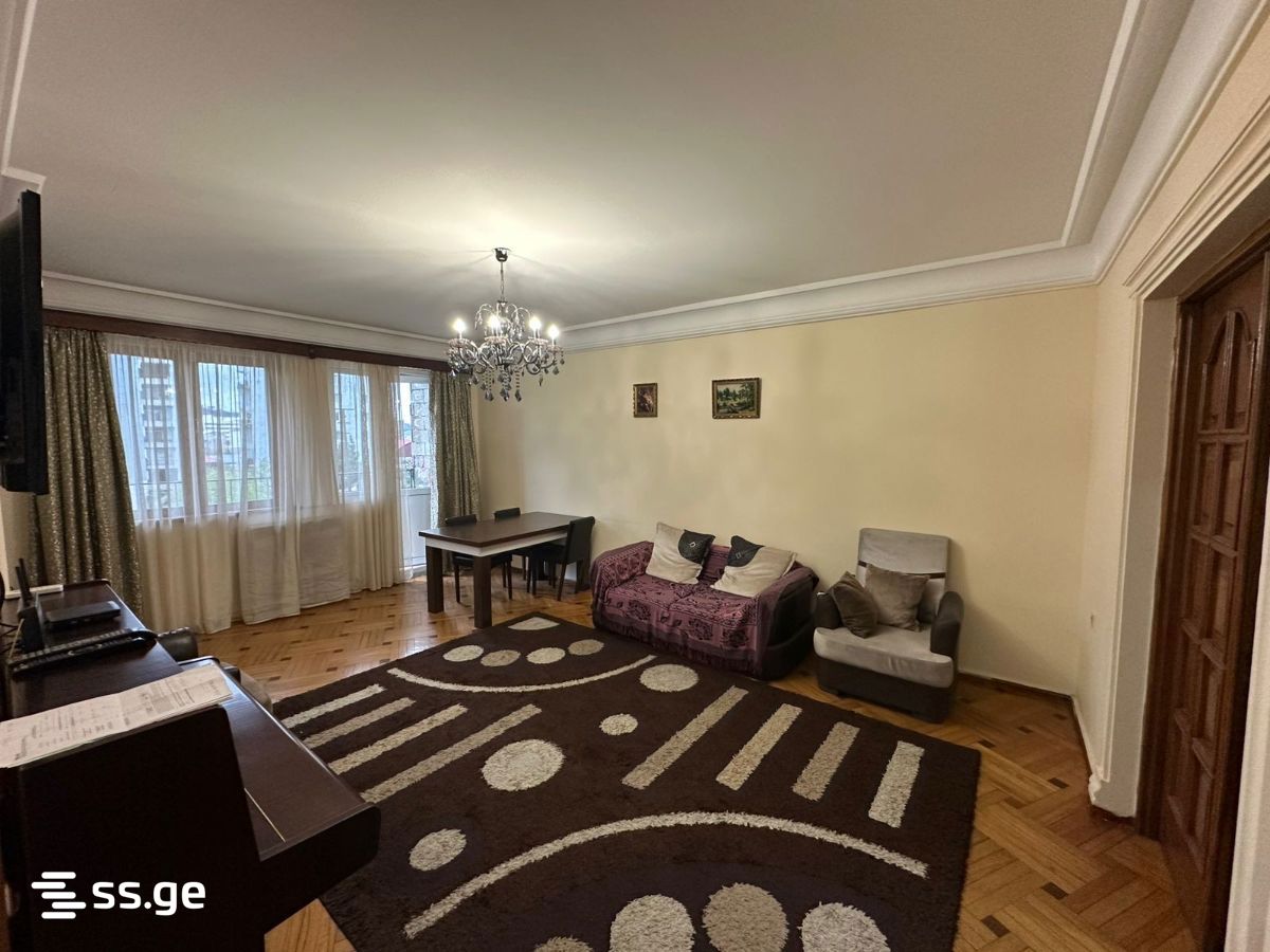 35 - 3 rooms