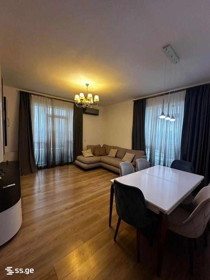 Bob walsh st. - 4 rooms