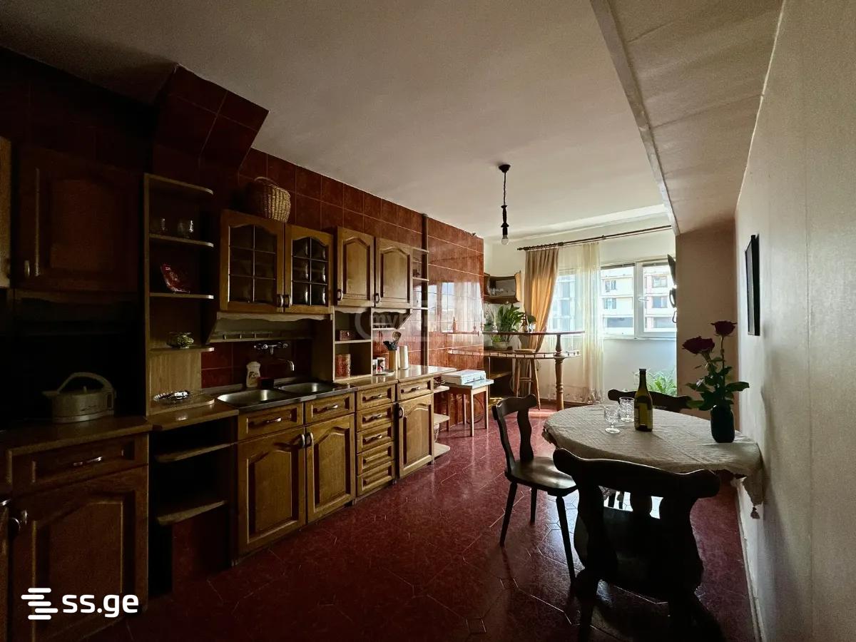 cabadze st. 2 - 3 rooms