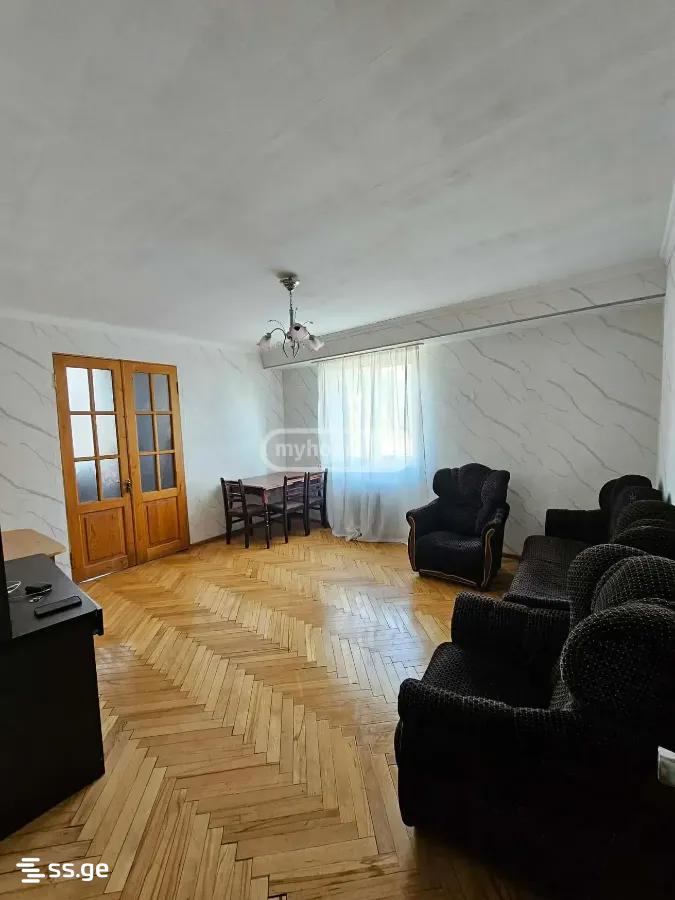 B. Zghenti St. 85 - 4 rooms