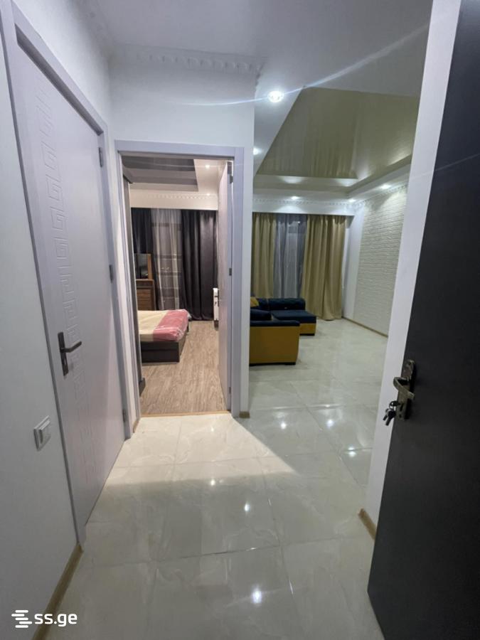 Khergiani st. 5 - 2 rooms
