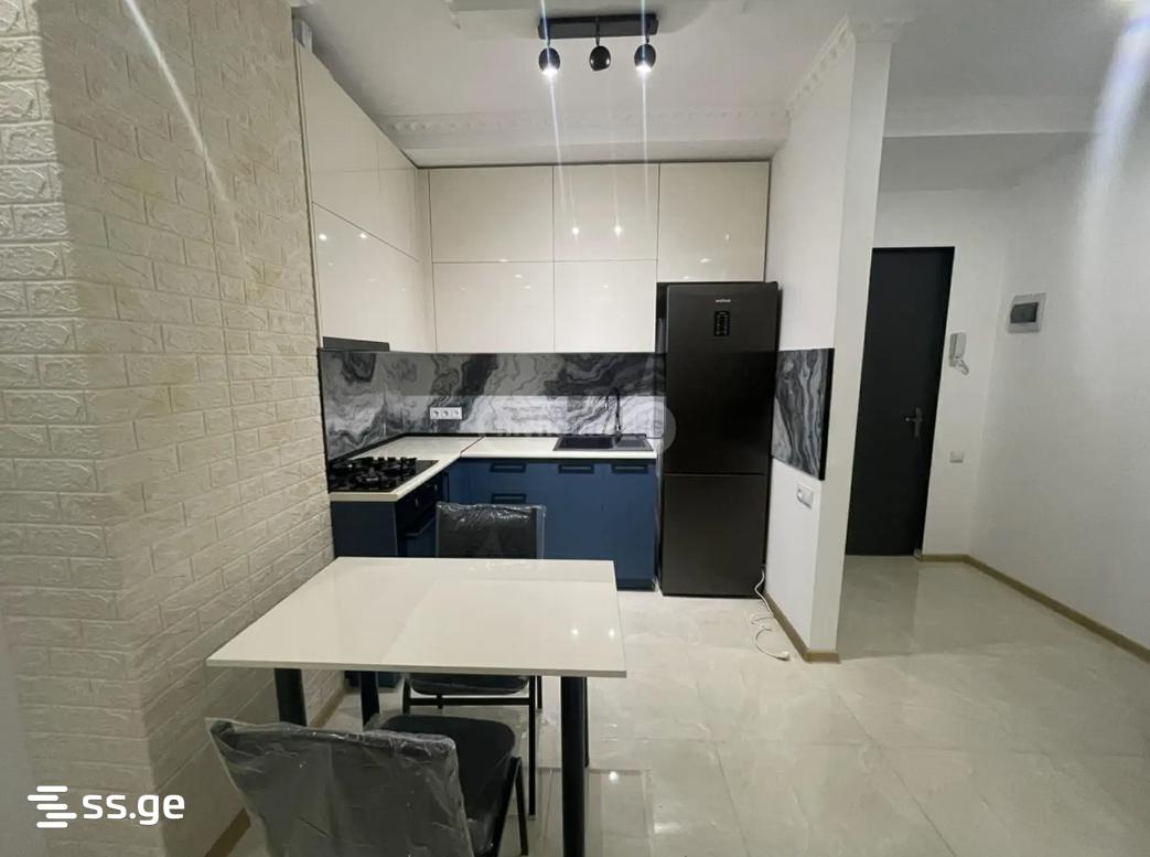 Khergiani st. 5 - 2 rooms