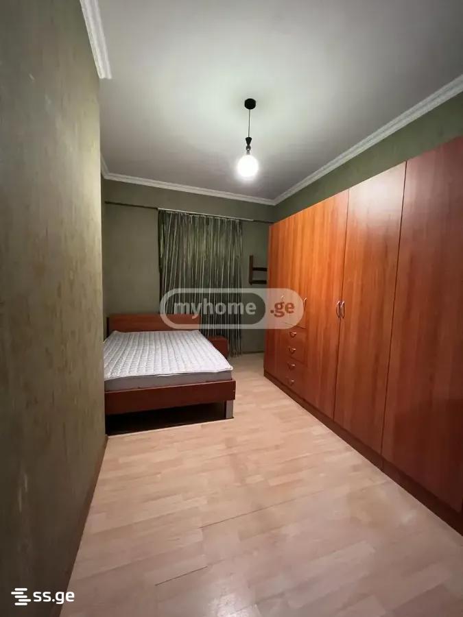 B.Kvernadze st. 22 - 2 rooms