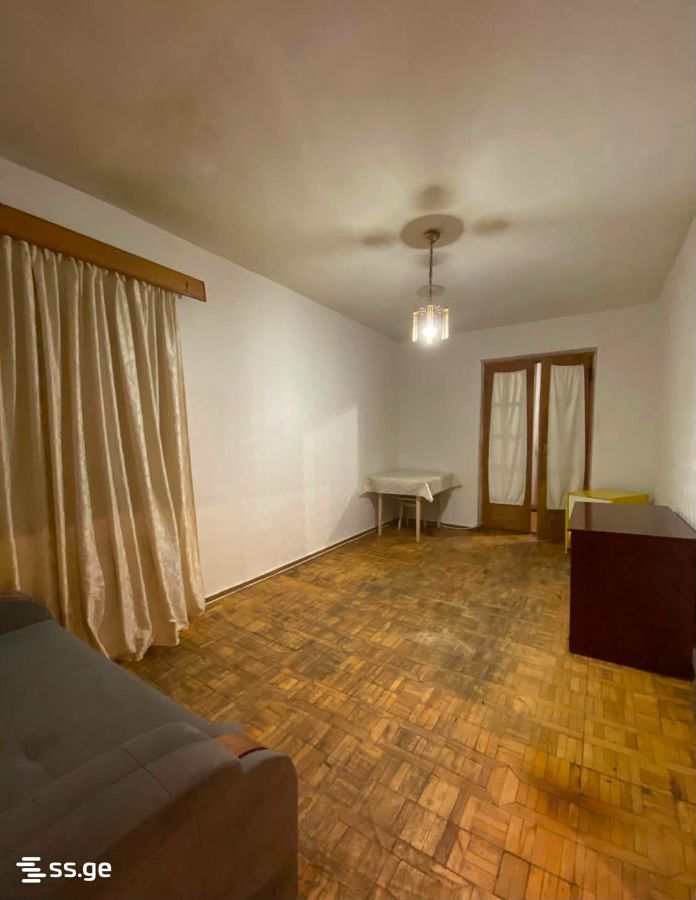 Sukhishvili st. 11 - 2 rooms