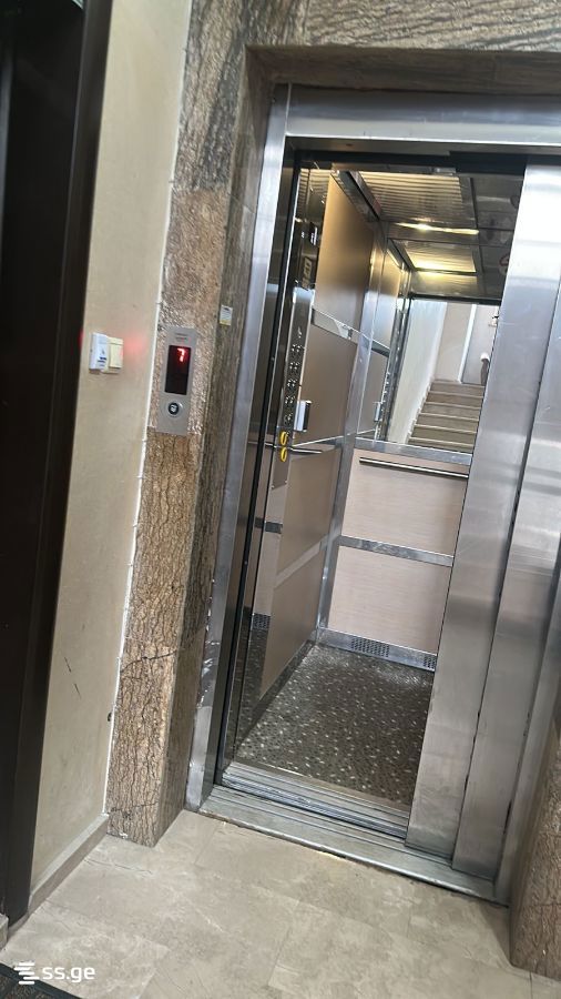 Khimshiashvili st. 20 - 4 rooms