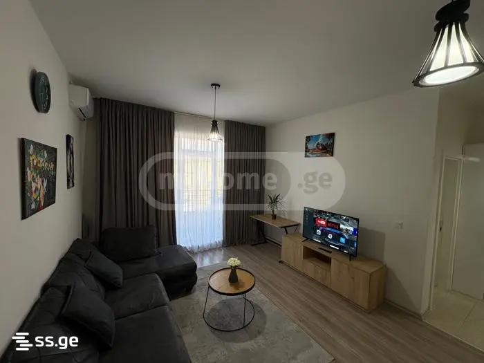 Bob walsh st. - 2 rooms