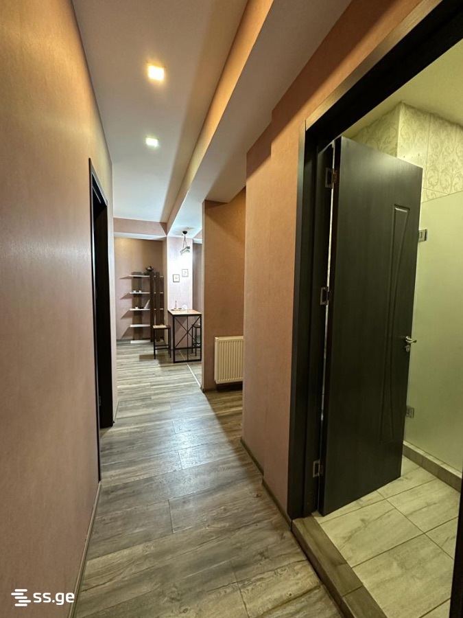L. Aleksidze St. 4 - 3 rooms