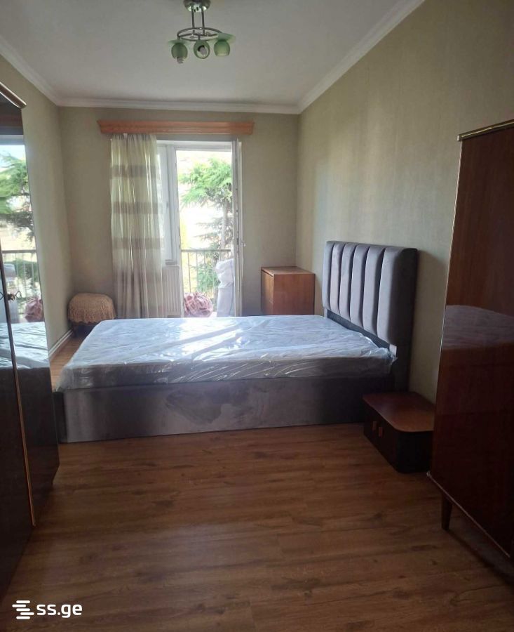 Ts. Dadiani st. (nadzaladevi) - 3 rooms