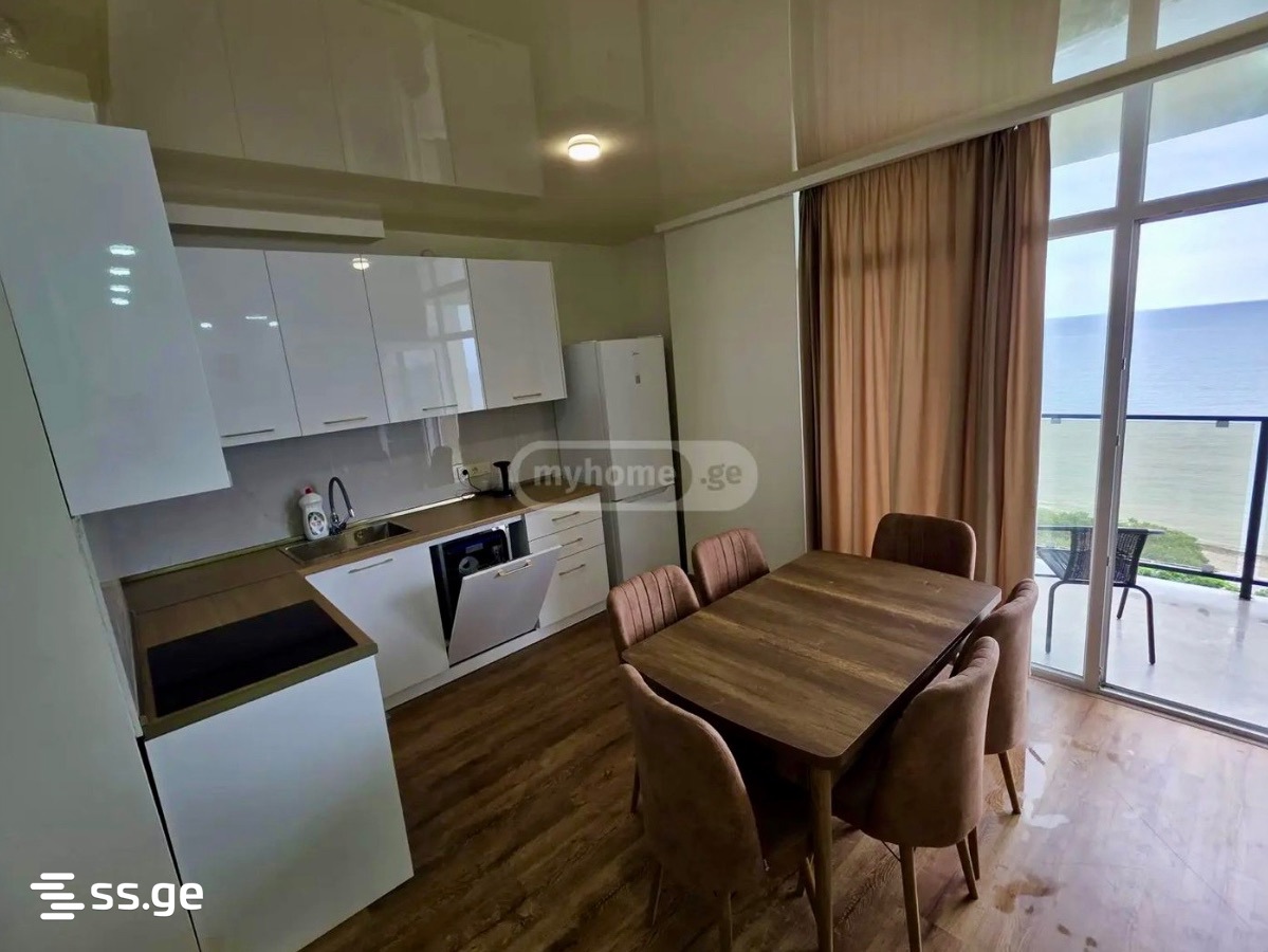 Tamar Mepe Avenue 3 - 3 rooms