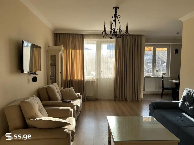 tamar mepe ave - 3 rooms