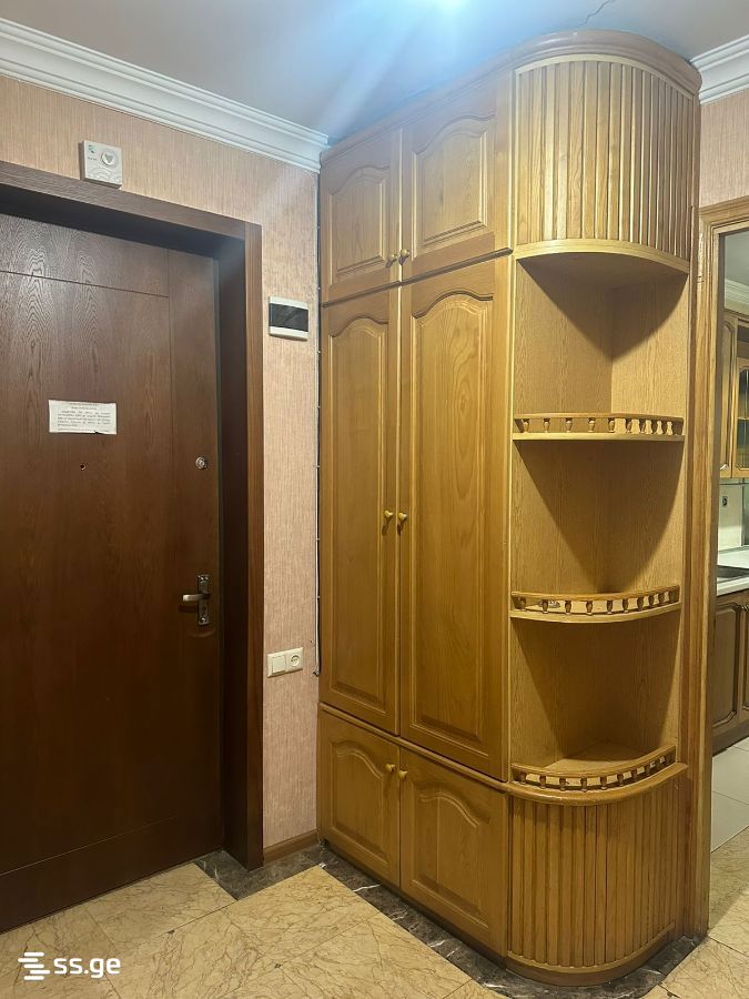 gagarin st. - 6 rooms