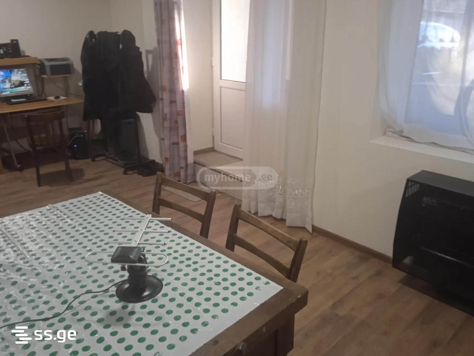 manjgaladze st. - 3 rooms