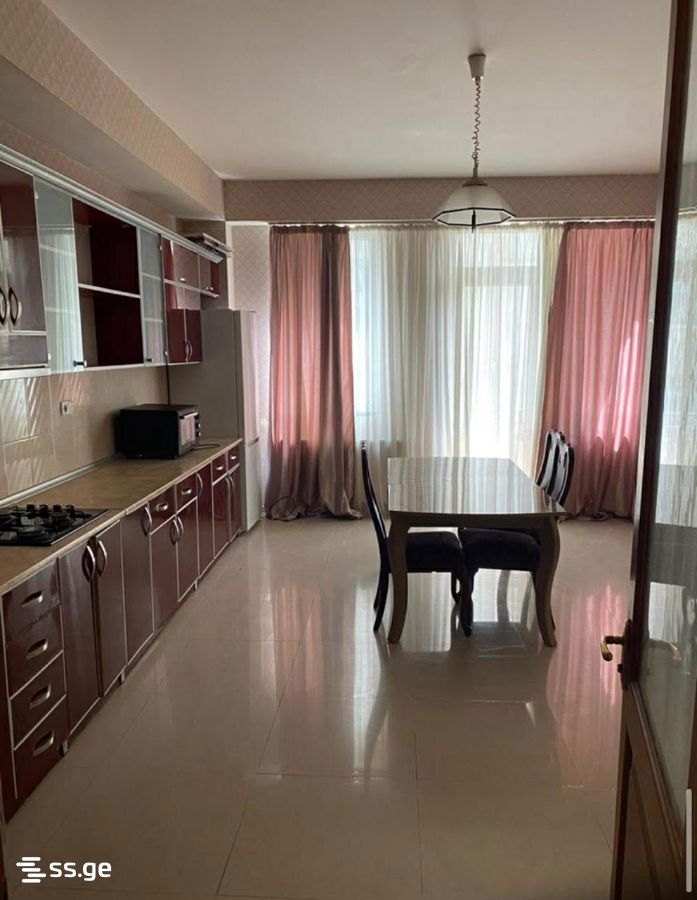 B.Kvernadze st. - 5 rooms