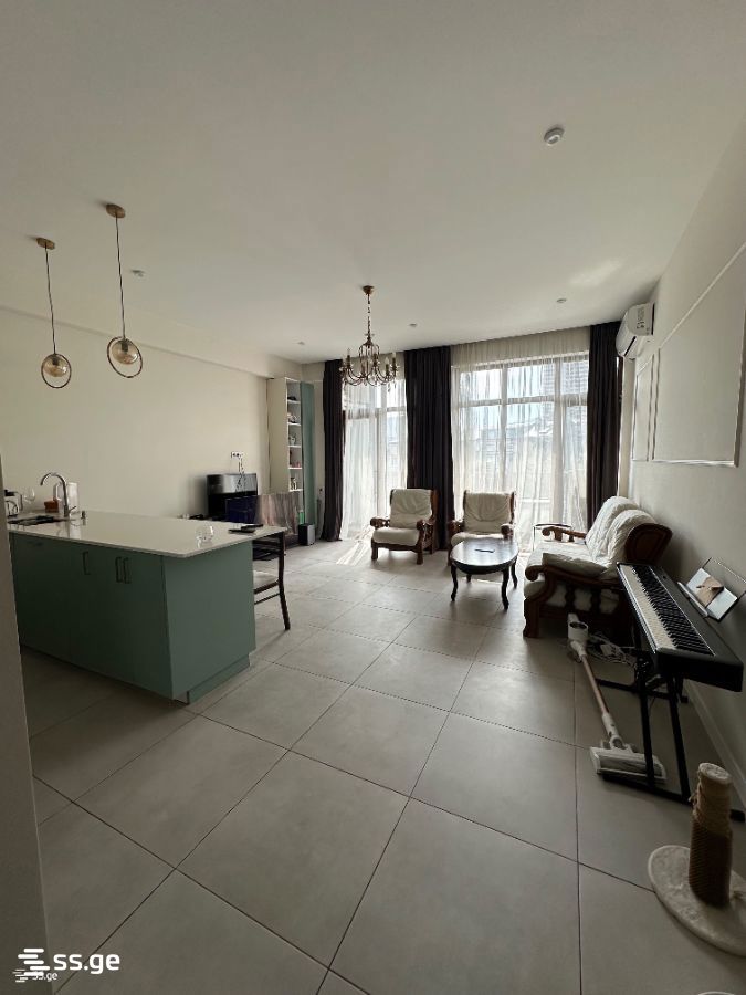 kandelaki st. 59 - 4 rooms