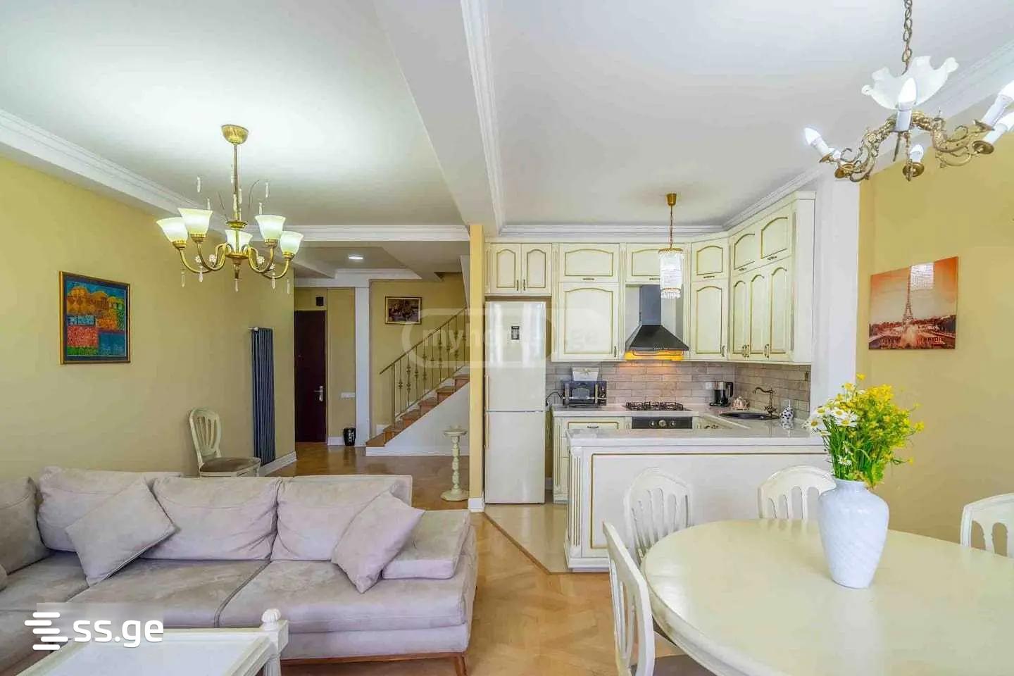Vezirovi st. - 5 rooms