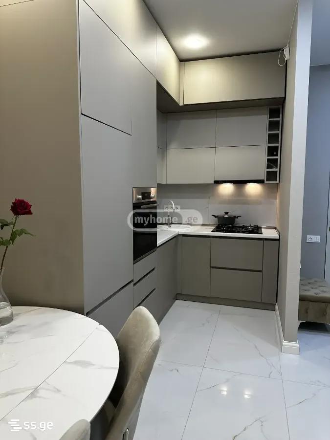 Marshal Archil Gelovani Ave. - 2 rooms