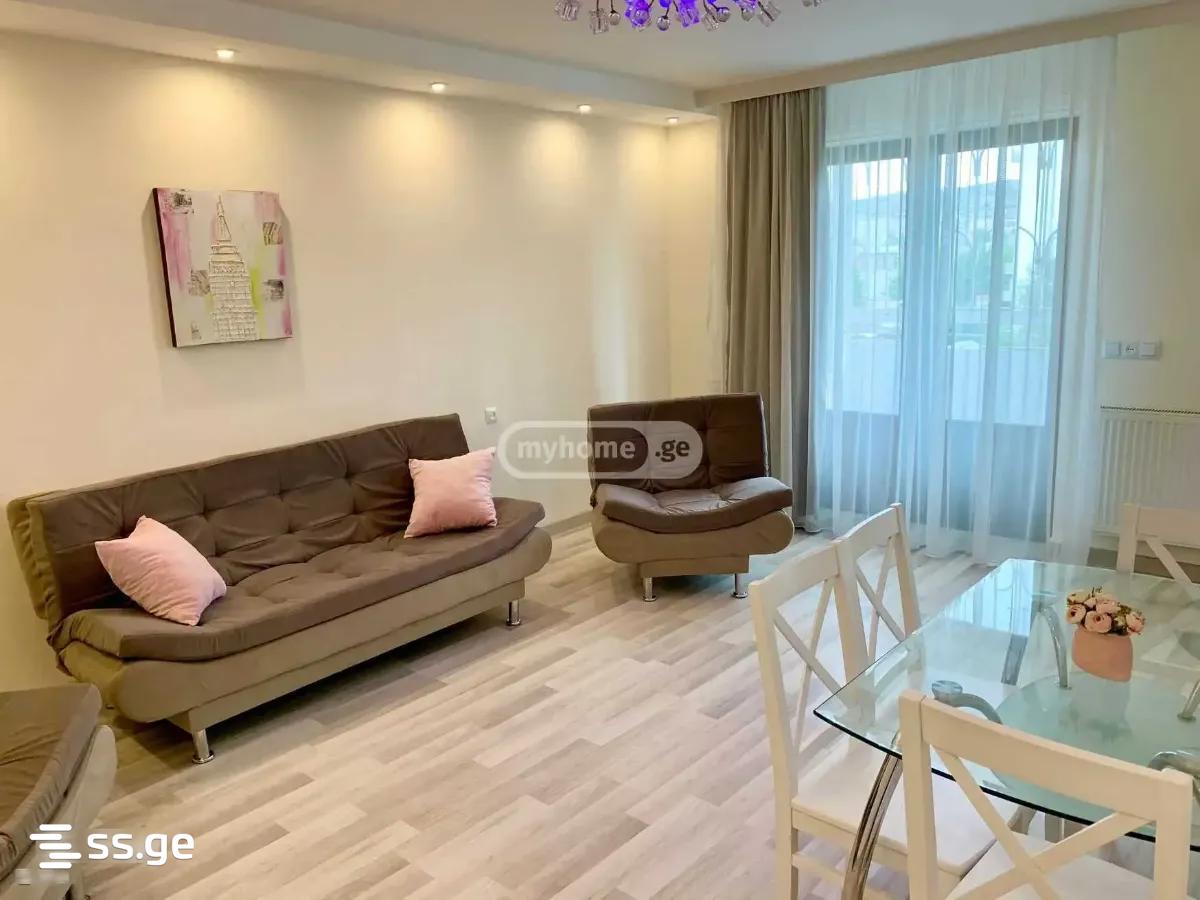 a.wereTlis avenue 15 - 2 rooms