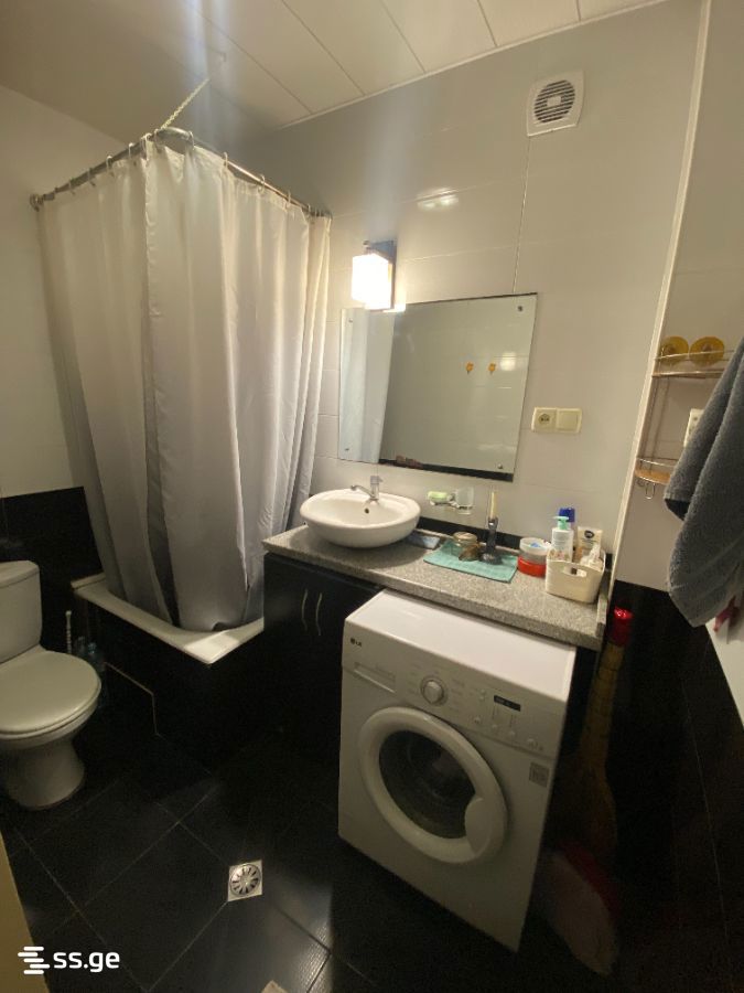 khizanishvili st. 4 - 3 rooms