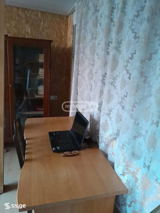 chitaia st. 1 - 2 rooms