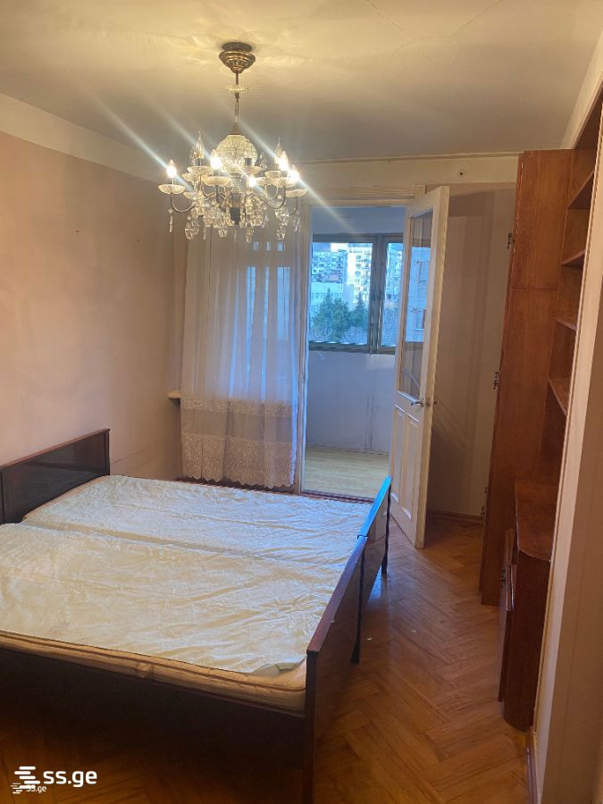 giorgi brtskinvale st. 15 - 3 rooms