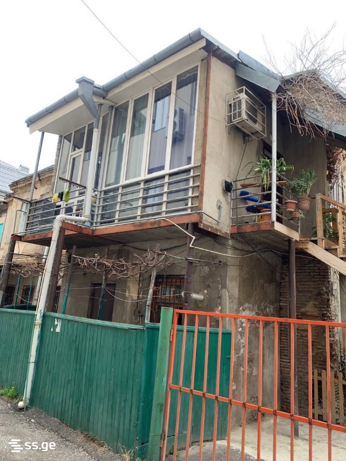 uznadze st. 48 - 2 rooms