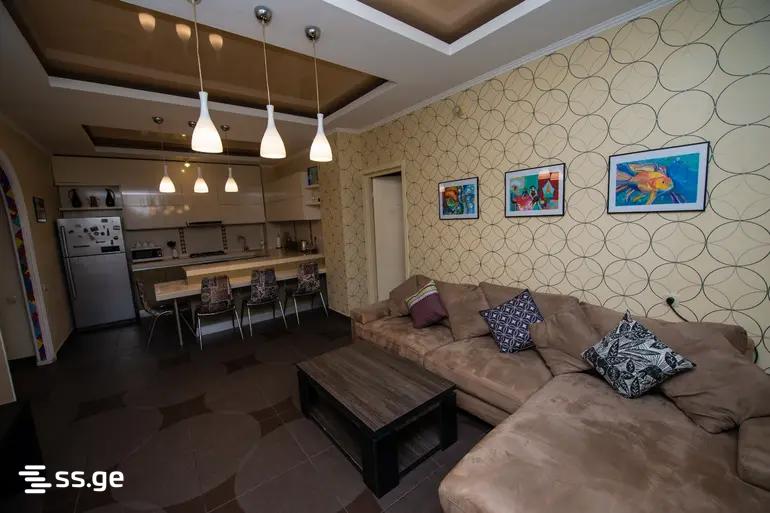 vaja-pshavela avenue - - 3 rooms