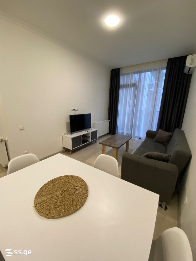 R. Nizharadze st. 3 - 2 rooms