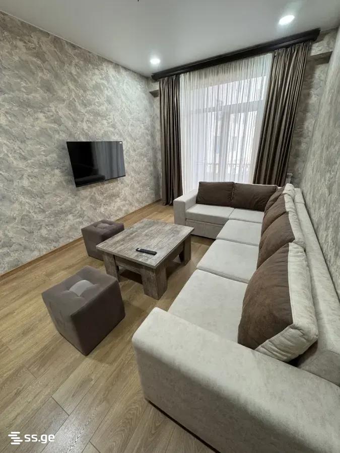 universiteti st. - 3 rooms