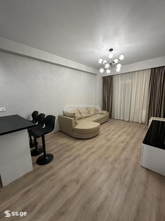 didi kheivani st. 38 - 2 rooms