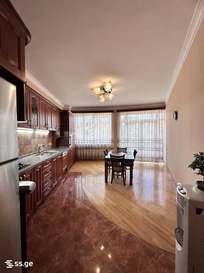 kostava st. - 8 rooms