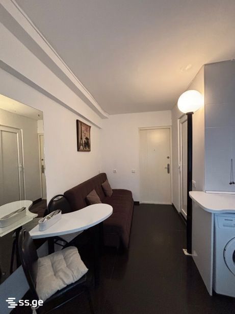 pekini st. - 1 rooms