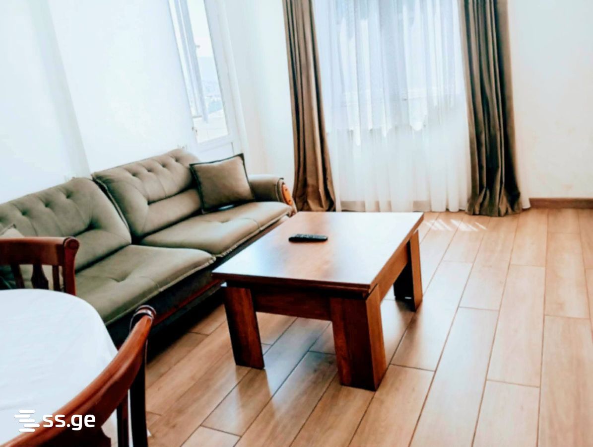 10 - 3 rooms