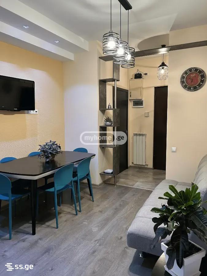 gazapkhuli st. 23 - 3 rooms