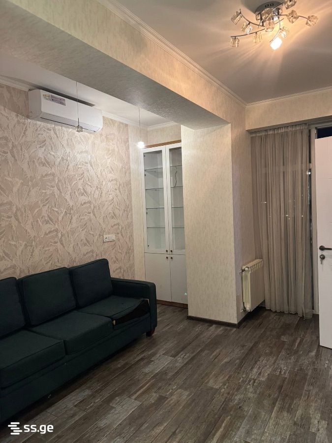 navtlugi st. 10 - 3 rooms