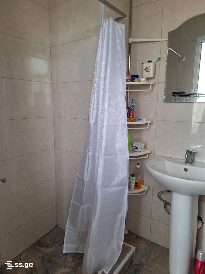 gori st. 23 - 2 rooms
