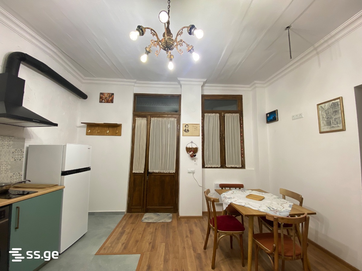 pshavi st. 17 - 2 rooms